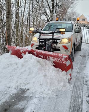 Winterdienst mit Pickup